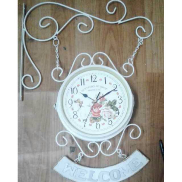 Jam gantung vintage 2 sisi