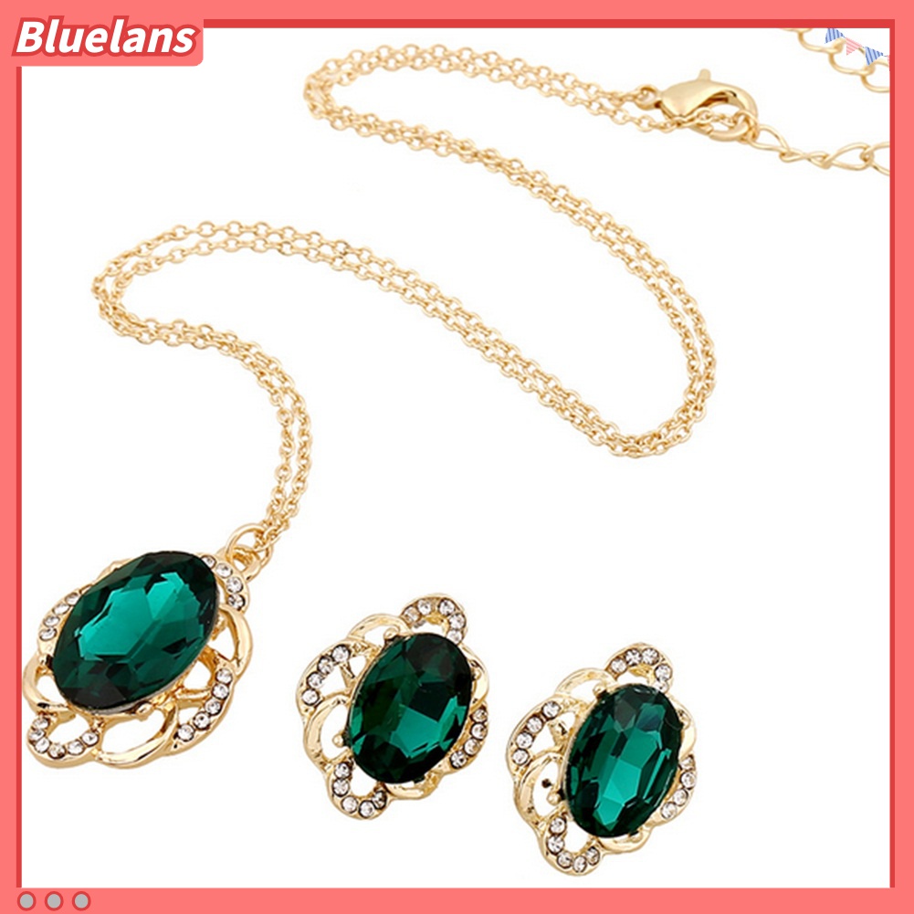 Set Perhiasan Kalung Anting Stud Wanita Bentuk Bunga Aksen Berlian Imitasi Untuk Hadiah Pernikahan