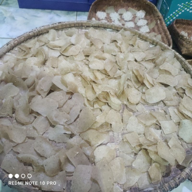 

kerupuk jengkol asli bengkulu
