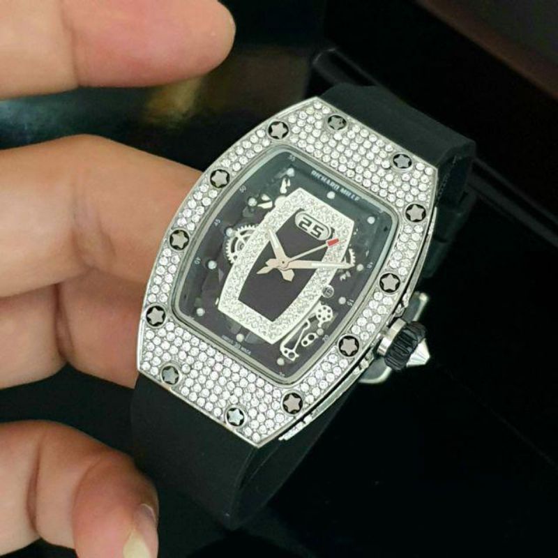 Jam tangan wanita RM 760 R MILLE SYAHRINI RUBBER