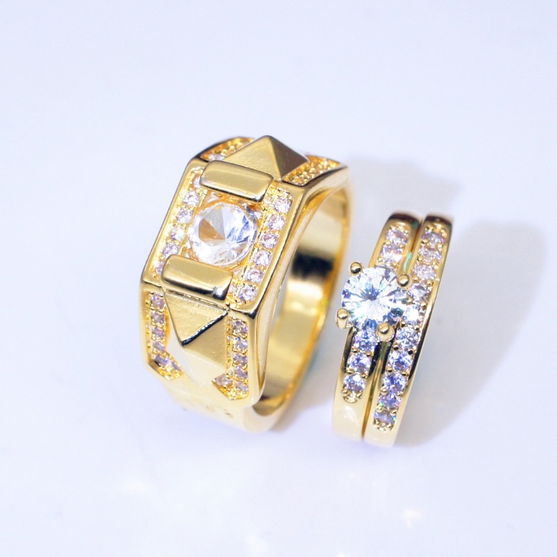 Goldkingdom Perhiasan Fashion Aksesoris Bangkok Emas Asli Kadar 375 Ready Stock Set Cincin Pasangan Lapis Emas Dengan Zircon Untuk Pria Dan Wanita