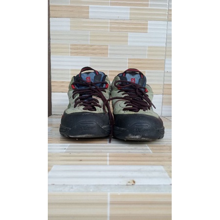 Sepatu Hiking (K2)