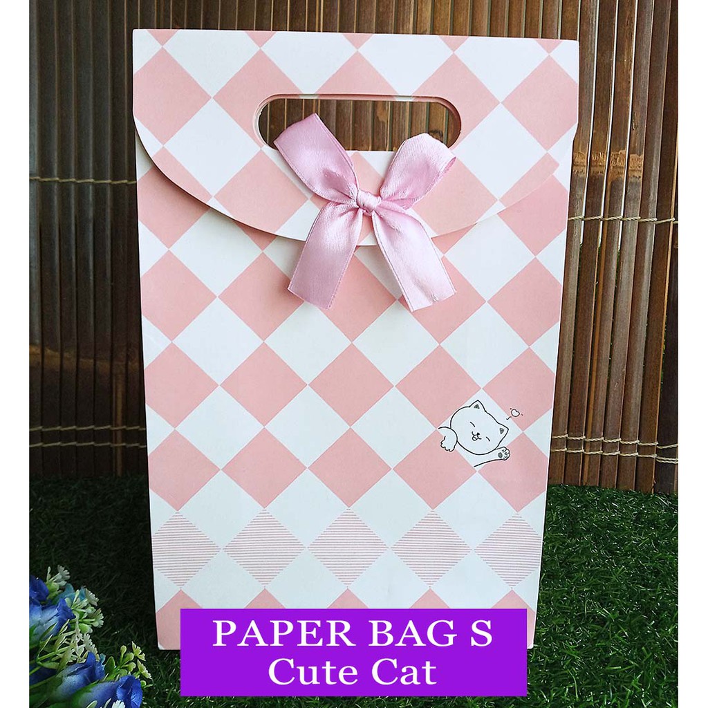 

Paper Bag Motif Cantik / Kantong Hadiah Serbaguna Size S - CUTE SERIES