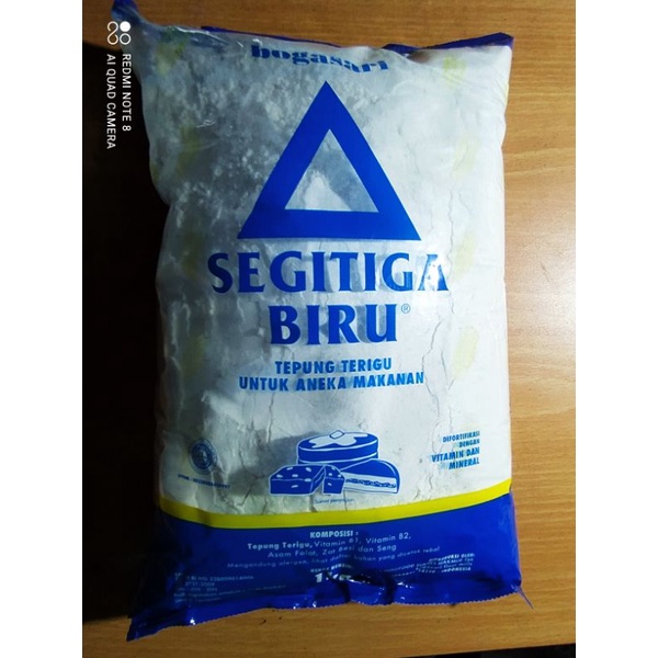

1 pcs terigu segitiga biru kemasan 1 kg