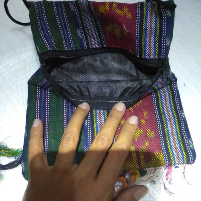 Tas Slempang Selempang Tenun Mini Etnik Asli Bali Oleh-Oleh Souvenir Khas Bali Tas Passport