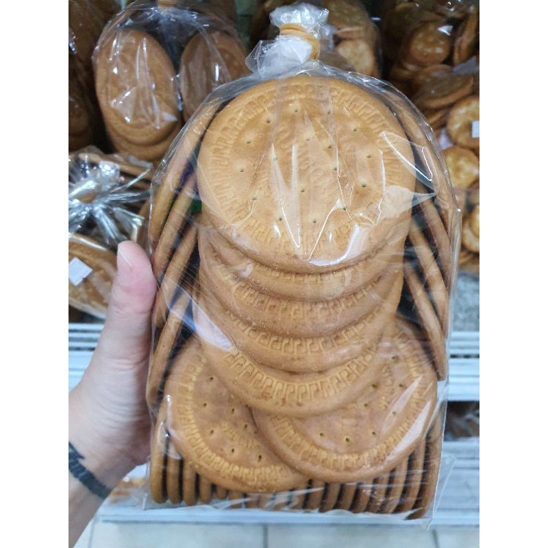 

biskuit marie tunggal 500gram