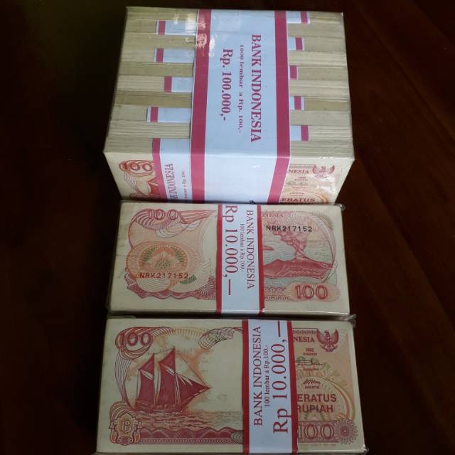 Uang kuno 100 rupiah 1992 segepok