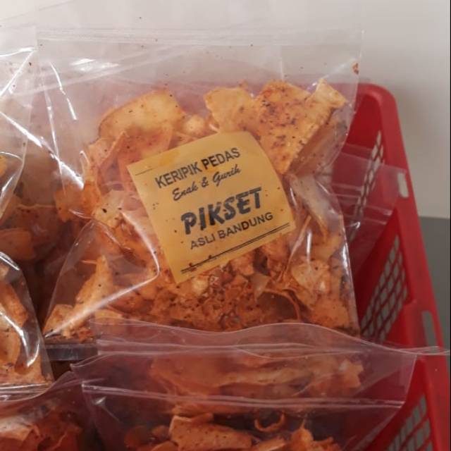 

Keripik Pedas (KERIPIK SETANNN)