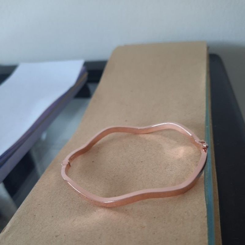 cartier gelombang imitasi