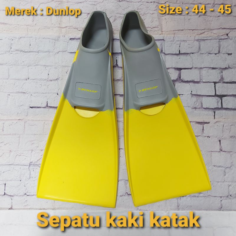 Sepatu kaki katak dunlop 44 - 45
