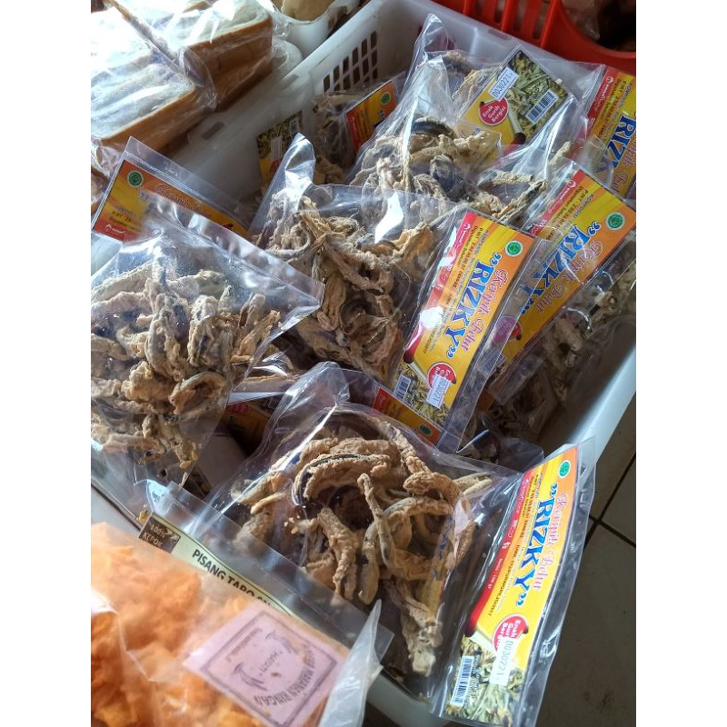 

Keripik Belut renyah gurih