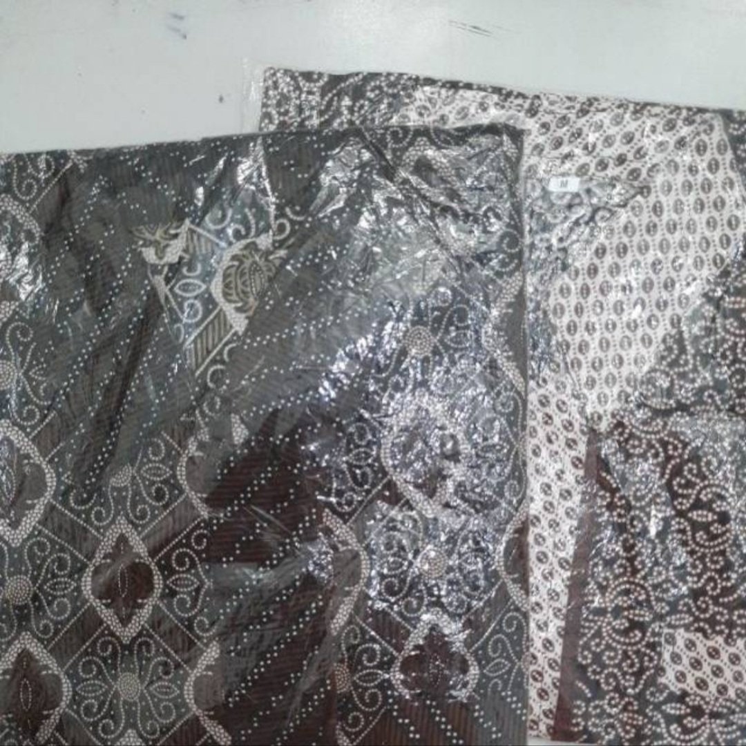 Kemeja Batik Fashion Motif Wajik Biru Lengan Pendek