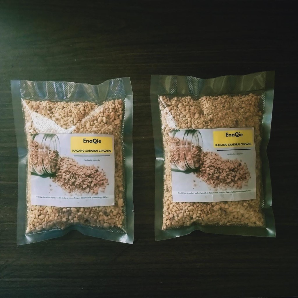 

Kacang Kasar 500gr Topping Kue