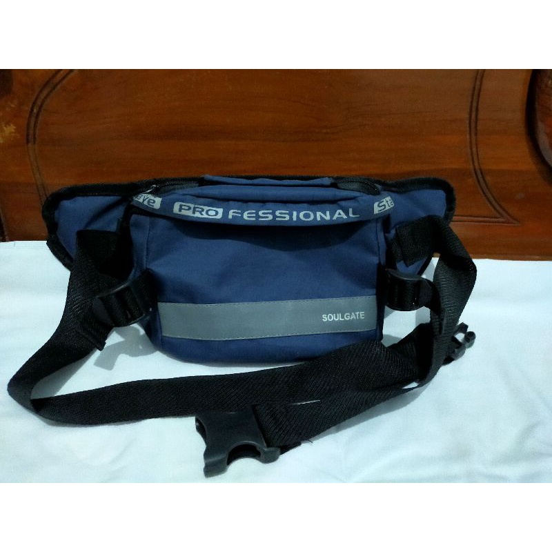 waisbag tas selempang pria tas jalan jalan tas santai tas murah