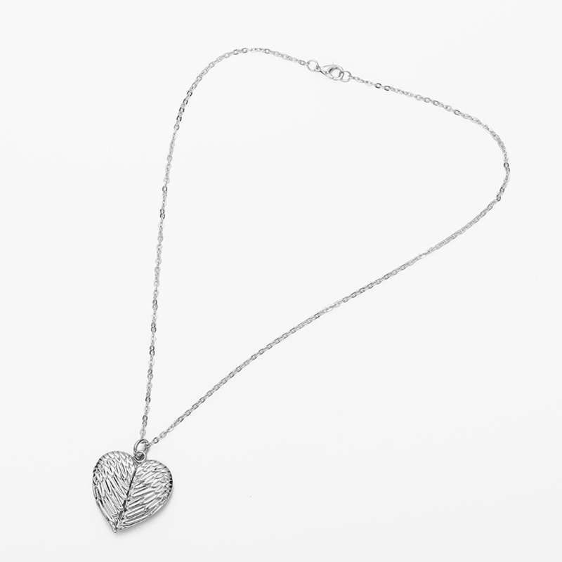 SIY  Heart Sublimation Blanks Angel Wing Love Heart Necklaces Custom Lockable Photo Blank MDF Printable Pendant for Women