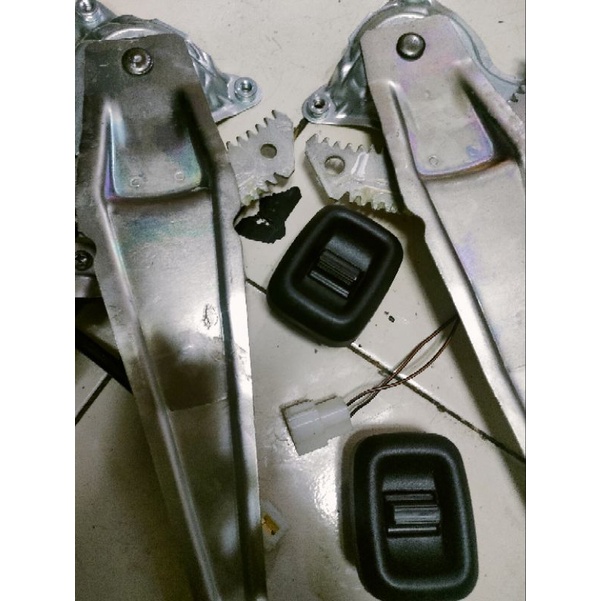 power window datsun go pintu belakang