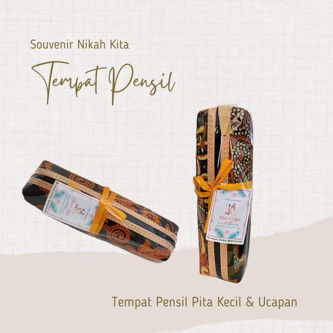 

souvenir Pernikahan tempat pensil batik