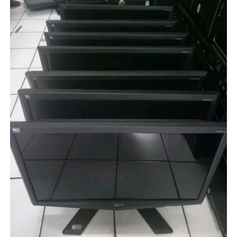 Monitor LCD 19 inci ACER