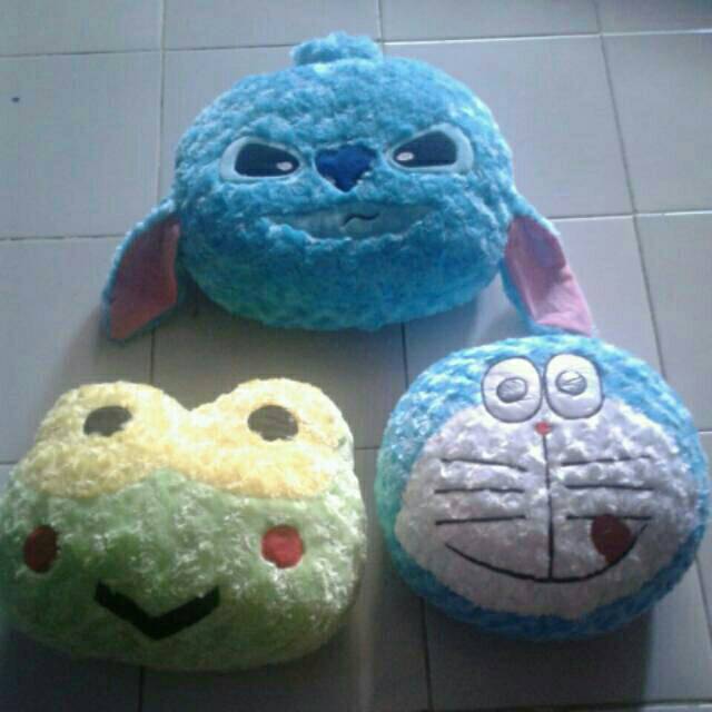 Boneka Bantal Kepala Karakter Size L