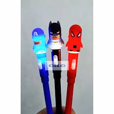 

BOLPEN GEL LED KARAKTER AVENGERS