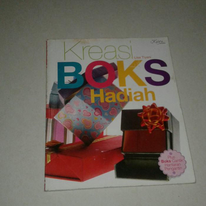 

BUKU kresi BOKS hadiah
