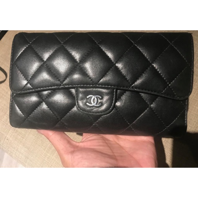 Chanel wallet lamb black