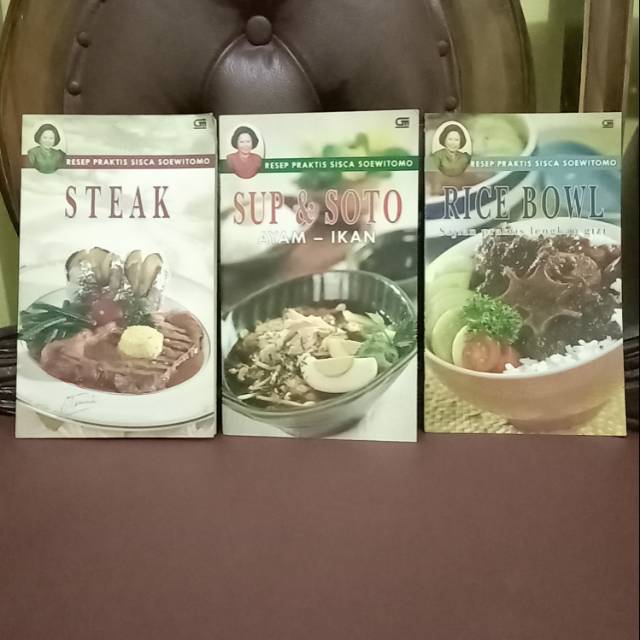 Resep Praktis Sisca Soewitomo