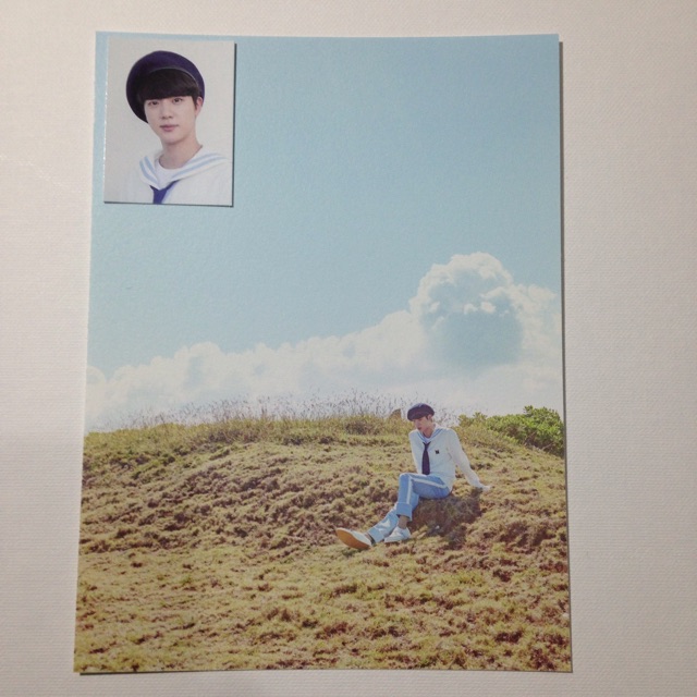 Unsealed Official BTS Season Greeting 2018. POSTCARD + ID CARD (dapet 2 2 nya) [ JIN ]