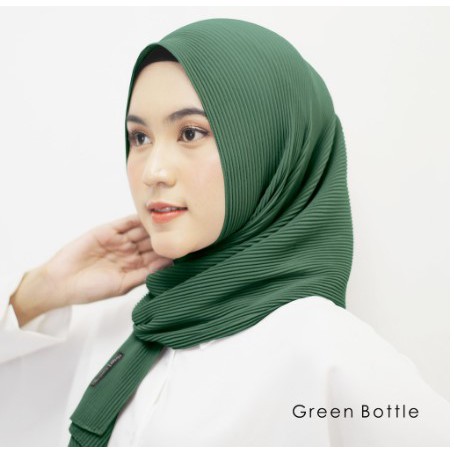 PASHMINA hijab CERUTY PLISKET FULL LIDI TANPA GARIS TENGAH jilbab pashmina plisket PLEATED SHAWL TERMURAH dan TERLARIS-Hijau Botol
