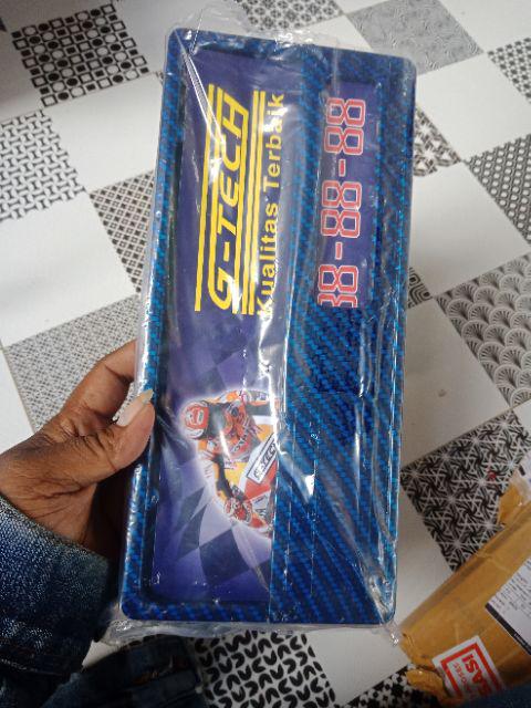 Wadah Plat No Carbon Warna Geser Gambar