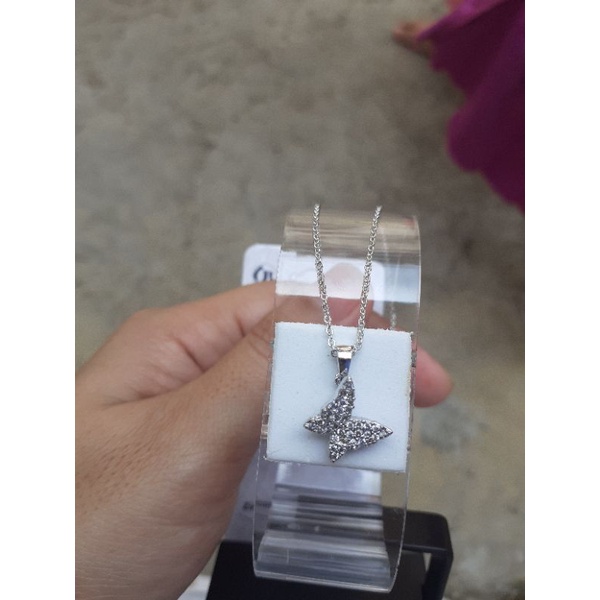 Kalung zircon