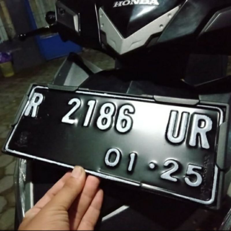 Cover plat Dudukan plat Motor Slip on Original Honda