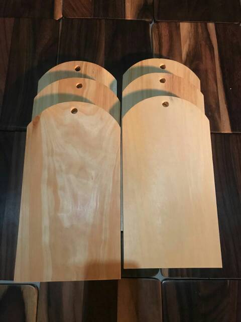 Talenan Kayu 28X15cm Kayu Pinus Gunungan / Wooden Cutting Board Gunungan 28x15cm
