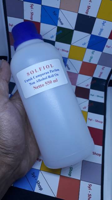 Solfiol - Campuran Parfum Roll On Non alkohol Netto 550 ml