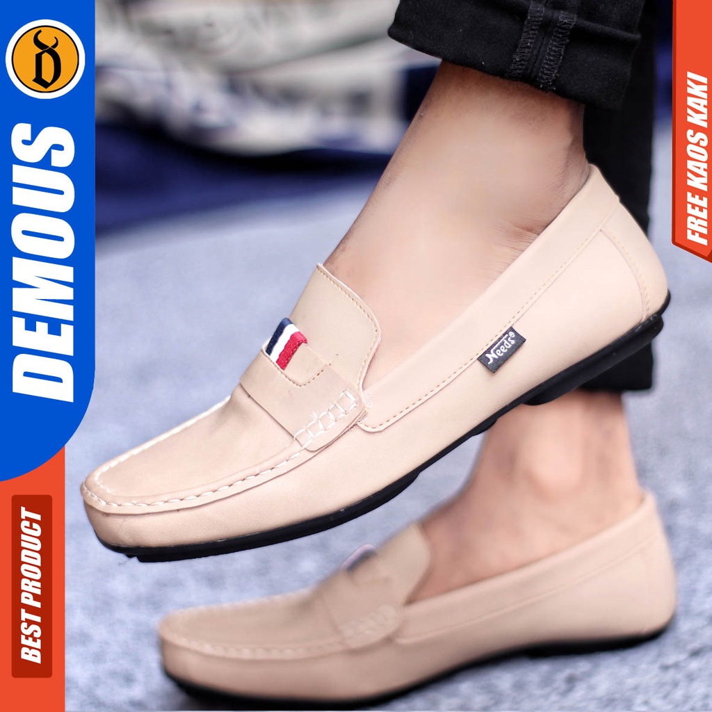 Demous Frans Sepatu Slip on Pria Santai Casual Formal Kulit Pu Kerja Hitam