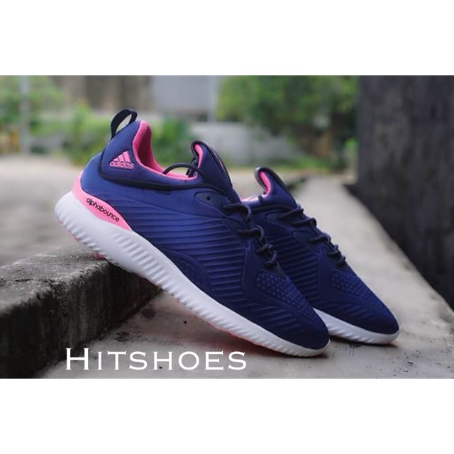 Sepatu sneakers adidas alphabounce
