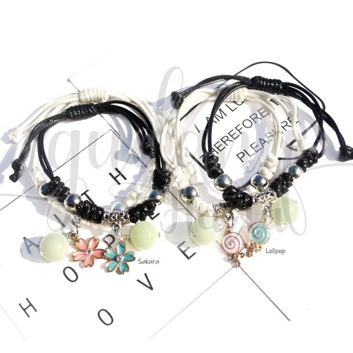 Gelang BFF Glow In The Dark Clover Cat Lucu SET ISI 2 Gelang Couple Kucing Dan Bunga  Lucu GH 205535