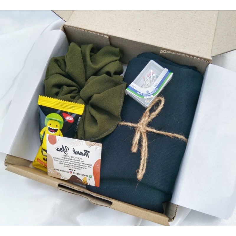 

Hijab scrunchine/Paket Hampers/Giftbox Murah/hadiah purworejo