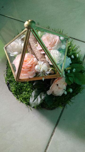 Ring Bearer Tempat Cincin Kaca Terarium