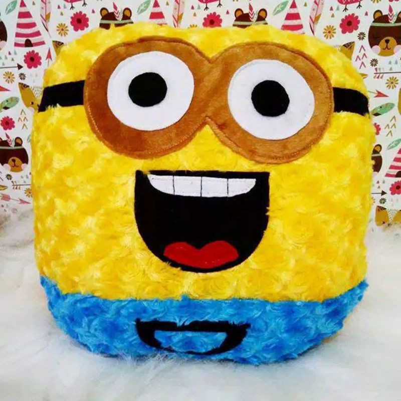 Bantal minion minions jumbo besar 50 cm