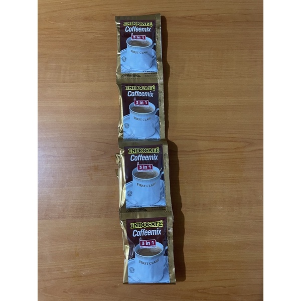 

Indocafe Coffeemix 3 in 1 20 gram 1 renceng (10 pcs)