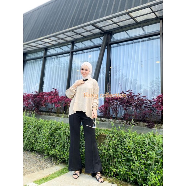 HEVA BLOUSE WANITA BAHAN RAYON CRINKLE TERBARU//SAKURA VNECK SHIRT BLOUSE OVERSIZE-Cream