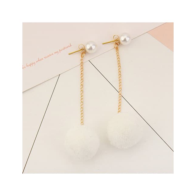 Anting Pom Pom Juntai 6 Warna