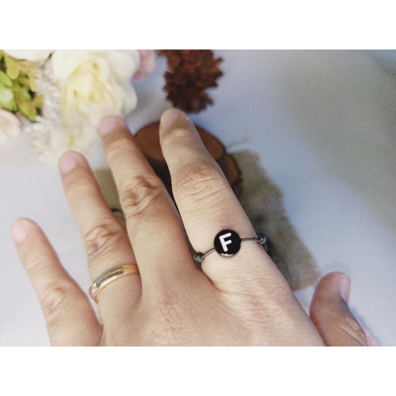 Cincin inisial / Cincin couple / cincin nama/ cincin tali elastis ( COD )