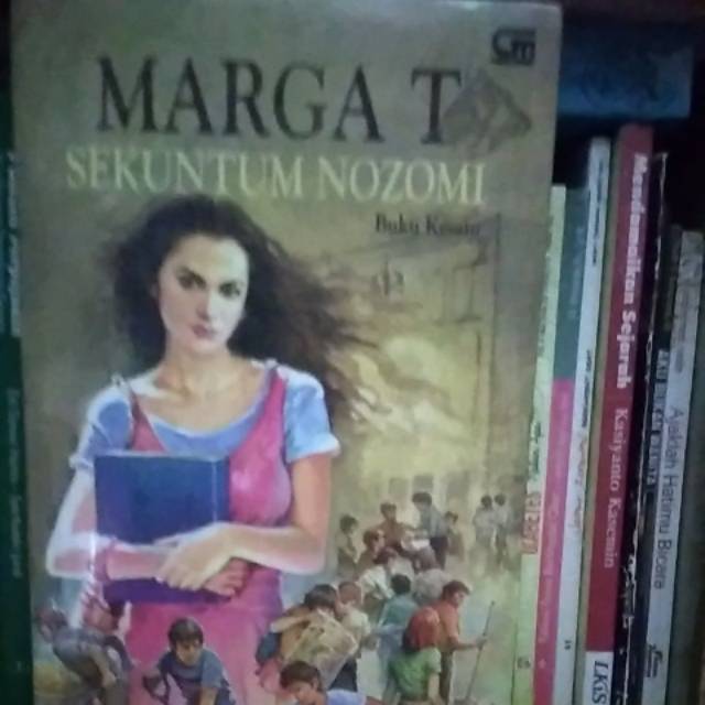 MARGA T  Sekuntum Nozomi buku ke satu