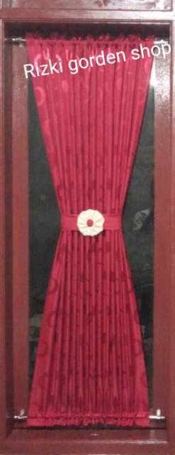 Gorden kupu kupu GORDEN JENDELA