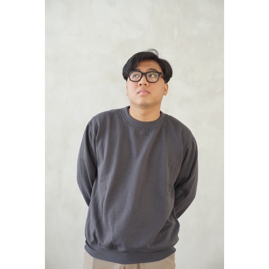 Basic Sweater Dark Grey