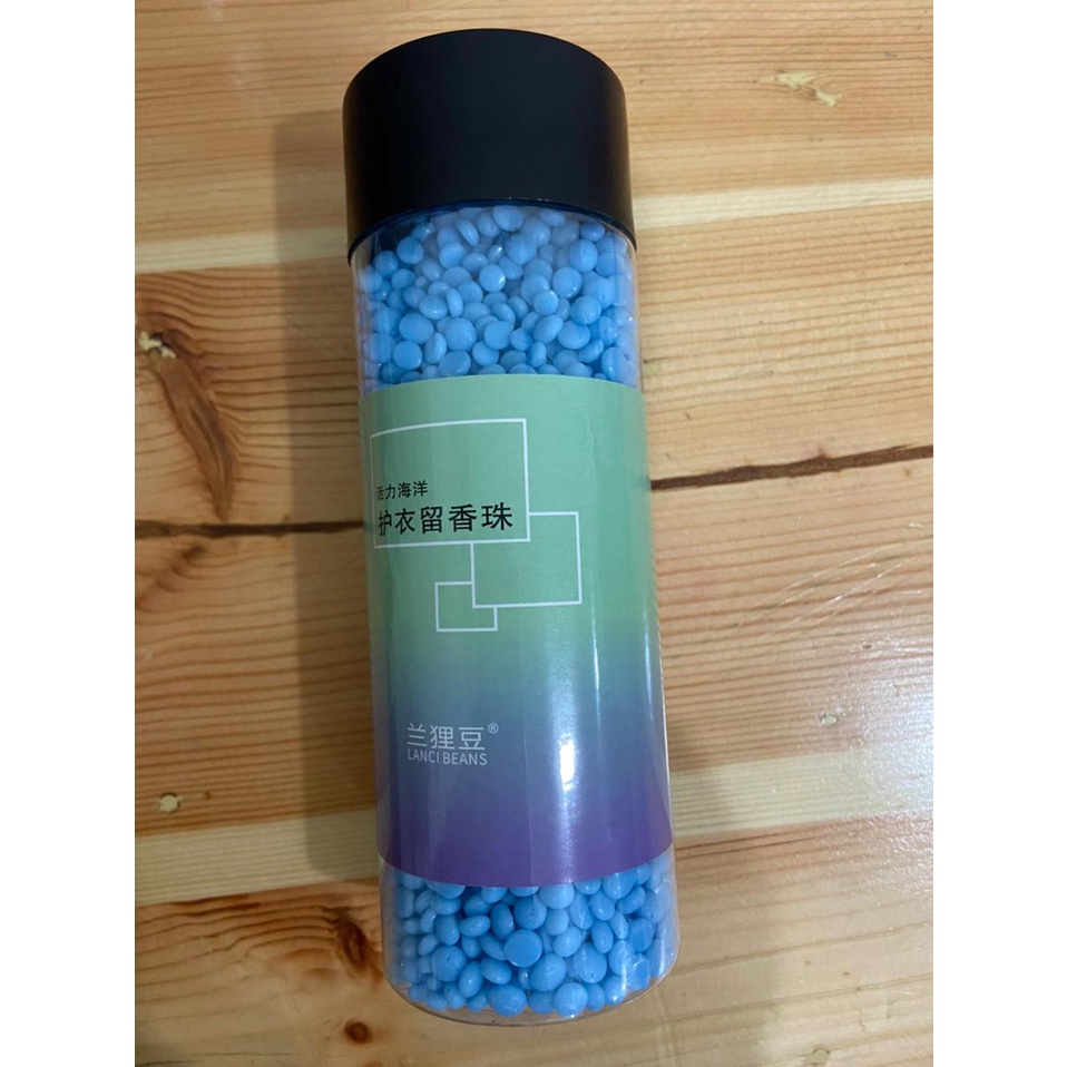 SOFTENER DAN PEWANGI PELEMBUT PAKAIAN WARNA WARNI (262 GRAM) [SWEETSPACE]