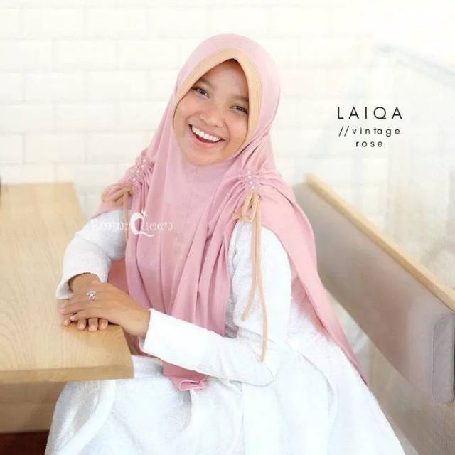 Jual Khimar Jilbab Laiqa Vintage Rose Original Emmaqueen Shopee Indonesia