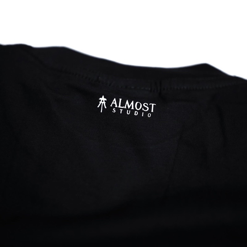 Almost Studio - T-Shirt - Noise - Black